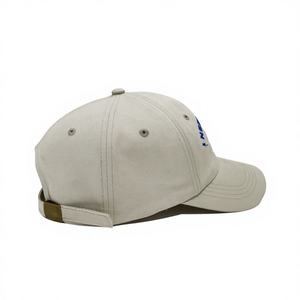 Gorra de Béisbol Personalizada con el Logotipo 'I Need My Space', sin Estructura y con Visera Curva, Estilo Clásico Vintage, Hecha en Vietnam - Product Image 3