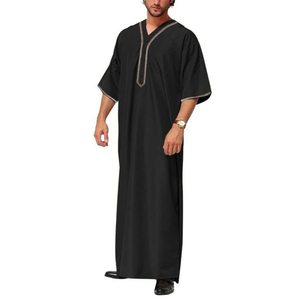 Bata de hombre musulmán Qatar diseño personalizado 2024 fabricante profesional hombres musulmanes ropa islámica de hombre superventas longitud larga - Product Image 3