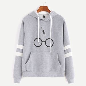 Sweats à capuche en coton uni de qualité supérieure pour hommes | Sweatshirts lourds 380 480GSM avec impression de logo personnalisé | Fournisseur OEM - Product Image 3