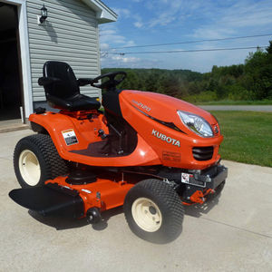 Cortacésped de alta productividad Kubota de Austria, Tractor de césped, cortacésped Kubota G261 de 42 pulgadas - Product Image 5