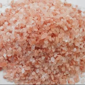 Sal de Baño Orgánica del Himalaya Rosa Claro 15-20kg para Adultos, Ilumina tu Espacio Naturalmente para un Ambiente Sereno - Product Image 3