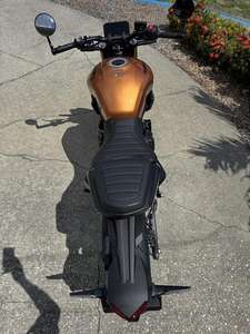 Ventes aux enchères 2026 GSX-8T Street New (Motocyclette) - Product Image 5