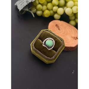 Anillo de Herradura Ajustable de Plata de Ley y Turquesa Navajo Kingman con Baño de Oro Rosa, Engaste de Bisel Moderno, Regalo - Product Image 3