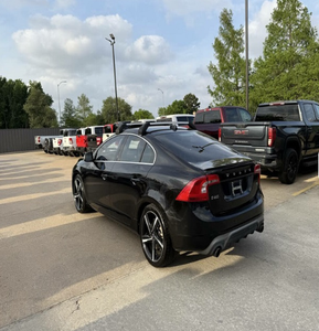 Volvo S60 2016 d'occasion, conduite à gauche/droite - Product Image 1