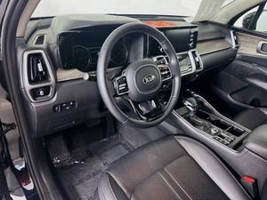 Usado cuidadosamente 2021 Kia Sorento EX - Product Image 4