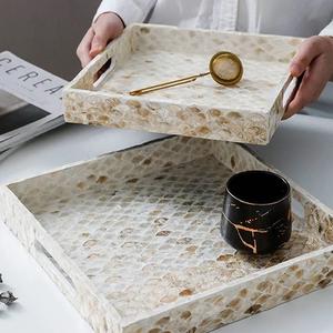 Bandeja de servicio con incrustaciones de perlas madre hecha a mano moderna, patrones ovalados rectangulares, Material MOP/MDF, tamaño personalizable, Vietnam, venta al por mayor - Product Image 5