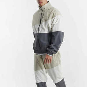 Chándales de nailon de alta calidad para hombre, rompevientos, logotipo personalizado, impresión, ligero, secado rápido, ropa activa, chándales, servicio OEM - Product Image 5