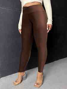 Legging de sport pour femmes de grande taille, solide, lisse, maigre, taille haute, leggings de yoga, décontracté et extensible pour dames - Product Image 3