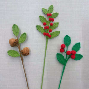 Nuevas Ramas de Flores de Ganchillo Hechas a Mano con Bayas de Olivo y Roble para Navidad 2025, Venta al por Mayor de Fábrica Creativa - Product Image 1