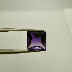 Venta al por mayor de piedras preciosas sueltas facetadas de corte cuadrado amatista púrpura natural 9,6x9,3x6,8mm 4.16cts corte fino de una fuente de confianza - Product Image 5