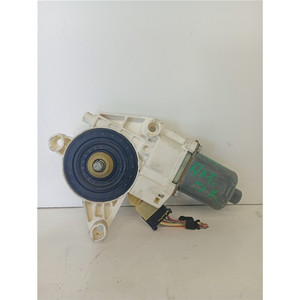 MOTORE ELETTRICO PER FINESTRINO ANTERIORE SINISTRO MERCEDES Classe R W251 A2518200742 (05>) - Product Image 1