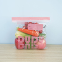 Op maat gemaakte PE voedselveilige hersluitbare ziplock zakjes voor babyvoeding & kauwgom opslag roze OEM bulk