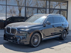 PRE-OWNED DE NETTOYAGE AUTO 2024 B M W ALPINA XB7 - Product Image 3