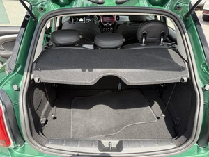 2024 M I N I Hardtop Cooper S Vehículo de lujo usado con dirección izquierda Asientos de cuero Cámara trasera - Product Image 3