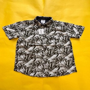 เสื้อเชิ้ตแขนสั้นคอกลมลำลองผู้ชาย ไซส์ใหญ่ ระบายอากาศได้ดี พิมพ์ลายดิจิตอลบนผ้าไม่ทอ ออกแบบ OEM ผ้าฝ้าย 100% สั่งทำได้ - Product Image 5