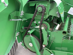 Bon marché Meilleures ventes pour John Tracteur automatique de presse à foin carré-Assez utilisé Facile à utiliser - Product Image 6