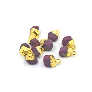 Colgante de rubí en bruto hecho a mano, joyería de piedra preciosa natural de 8-10mm, joyería de piedras preciosas en bruto de Rubí - Product Image 1