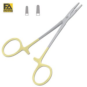 OLSEN-HEGAR PORTE-AIGUILLES T.C. (Dentelé-solide) 5.5 "Pilote d'aiguille vétérinaire chirurgicale avec ciseaux en acier inoxydable - Product Image 2