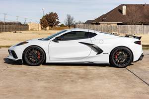 CHEVROLET CORVETTE STINGRAY COUPE 2022 USADO, con Volante a la Izquierda/Derecha - Product Image 4