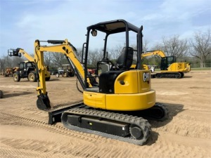 มัลติฟังก์ชั่นสวนขนาดเล็กไฮดรอลิรถขุดขนาดเล็ก 2020 CATERPILLAR 304E2 CR Mini Digger bagger เครื่องขุด 4 ตัน - Product Image 3