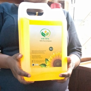 Huile de tournesol fractionnée raffinée 100% pure biologique Emballage en vrac Grade d'exportation Étiquetage de l'acheteur disponible 24 mois - Product Image 4