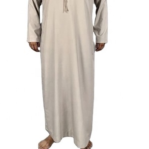 Transpirable superventas ropa islámica hombres Thobe musulmán venta al por mayor Jubba para hombres islámico estilo oversiazed túnica árabe - Product Image 5
