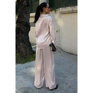 Conjunto de Dos Piezas de Satén Floral 10044 con Lentejuelas Brillantes para Primavera/Verano - Product Image 5