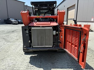 รถตักล้อยาง Kubota SVL95-2S/SVL97-2 มือสองราคาถูก เครื่องยนต์ดีเซล  รับน้ำหนักได้ 500 ตัน  ปั๊มไฮดรอลิกประสิทธิภาพสูง พร้อมเกียร์ Kubota - Product Image 5