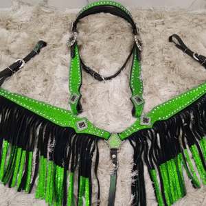 Ensemble Western Headstall & Breast Collar Set Premium Seasonal Horse Tack Designs ensemble de punaises de luxe pour cheval ensemble complet de chevaux de trait - Product Image 2