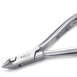 Nghia Juego de manicura y pedicura de acero inoxidable de alta calidad para uñas, venta al por mayor de fábrica, exportación a la línea OMI DE LA UE - Product Image 1