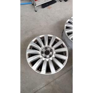 Jantes en alliage FIAT 500 L Series (351_352) (12>) 735585995 - Product Image 2