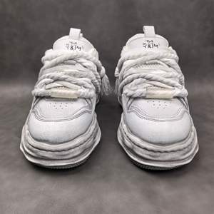 Chaussures basses décontractées tendance à prix réduit, design simple, baskets de tous les jours, baskets de marche en gros pour toutes les saisons - Product Image 3