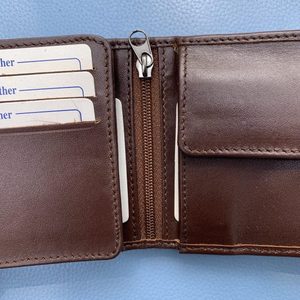 Genuine Leather Large Capacity Soft Cow Leather Wallet With <b>Hidden</b> Cash <b>Compartment</b> for Men Wholesale and Bulk Order - Product Image 3