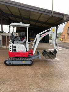 Vente flash : Excavatrice sur chenilles d'occasion Takeuchi TB2150 en bon état, équipement de chantier, moteur d'occasion, composant principal, 3000 kg - Product Image 4
