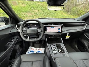 SUPER CLEAN 2025 JE-EP CHE-RO-KEE OVERLAND 4WD TRANSMISIÓN AUTOMÁTICA 4 CILINDROS - Product Image 5