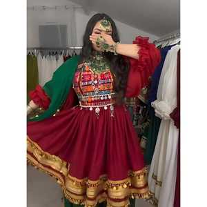 Robe de luxe pour femme en mousseline de soie et coton Afghani avec travail manuel complexe pour les mariages et les occasions festives dans toutes les tailles - Product Image 6