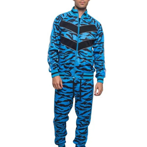 Estilo de tendencia Envío rápido Chándales hechos de algodón Hombres Color personalizado Diseño ODM de moda Chándal de tamaño adulto - Product Image 1