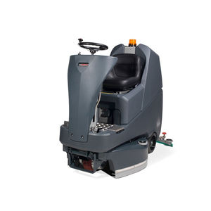 Machine de balayeuse de conduite de plancher de route équipement de balayage sec et d'eau balayeuse de route entièrement fermée - Product Image 3