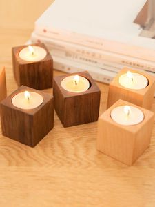 Vente en gros Bougeoirs photophore en bois personnalisés Décoration de table rustique pour mariage, fête d'anniversaire, décoration de la maison Fournisseur - Product Image 2