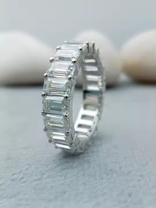 Solitaire de fantaisie personnalisé VVS Moissanite bague de fiançailles de mariage à la mode en argent 925 100% satisfaction garantie en or 10k/14k/18k - Product Image 3