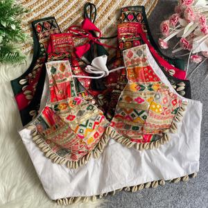 Festival Wear Seda romana con hilo y lentejuelas Bordado Blusa Fabricante y proveedor de Surat - Product Image 6