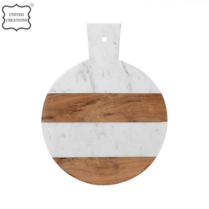 Planche à découper ronde en bois d'acacia et de marbre personnalisé écologique Produit de cuisine en bois Planche à découper avec poignée - Product Image 2