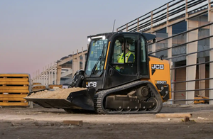 QUALITÉ PROFESSIONNELLE – Vente de mini-chargeuses sur chenilles JCB 270T/250T/400T modèle 2026 - Product Image 1