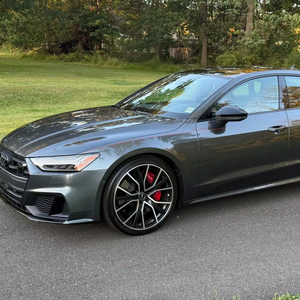 Auto Usado Confiable, Audi S7 2022, Motor Turbo V6 de 444 hp, Tracción en las Cuatro Ruedas, Paquetes S Sport y Executive - Product Image 1