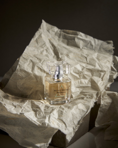 Perfume para Mujer, Listo para Venta al por Menor, 30 ml, Fragancia Fresca y Duradera, Spray Eau de Parfum, NOTAS DE MEKONG, El Distribuidor Oficial - Product Image 2
