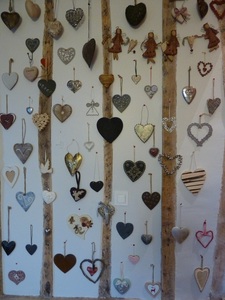 Ensemble de 3 décorations de Noël en métal en forme de cœur, d'étoile et d'arbre, décorations suspendues pour l'arbre de Noël - Product Image 5