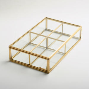 Caja de almacenamiento de vidrio con particiones de latón, marco de Metal dorado de lujo moderno hecho a mano, organizador acrílico decorativo para el hogar para collares y anillos - Product Image 5