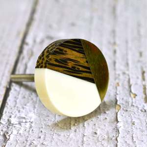 Poignées de porte en bois et résine Tone Gold Designs, vintage, 1 poignée de porte, avec couleur, forme et taille personnalisées, fabriquées en Inde - Product Image 4