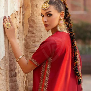 Kurti ผู้หญิงน้ำหนักเบาระบายอากาศได้ดีแห้งเร็ว Kameez Salwar สำหรับผู้หญิงผลิตในปากีสถาน - Product Image 5