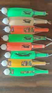 Ensemble de balles de cricket pour enfants modernes, légers et écologiques de haute qualité et chauves-souris pour le sport en gros - Product Image 3